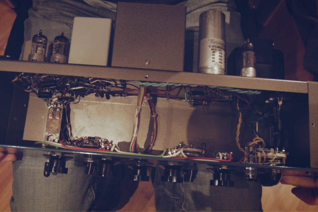 pultec-eqp-1a-tube-programm-equalizer-diy-analogvibes-top-view-finished